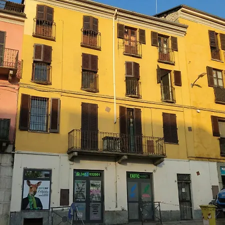 Il Giardino Segreto - Vista Torre Rossa, Centro Asti, No Ztl אסטי