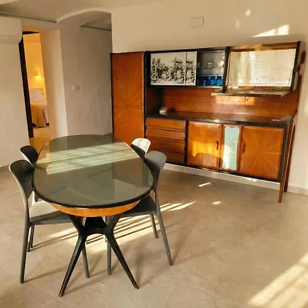 Appartement Il Giardino Segreto - Vista Torre Rossa, Centro Asti, No Ztl *