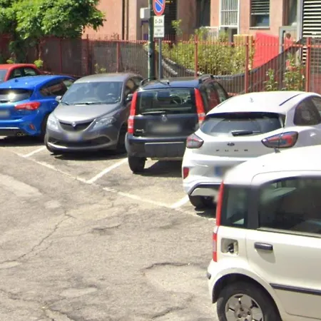 Il Giardino Segreto - Vista Torre Rossa, Centro Asti, No Ztl Apartman